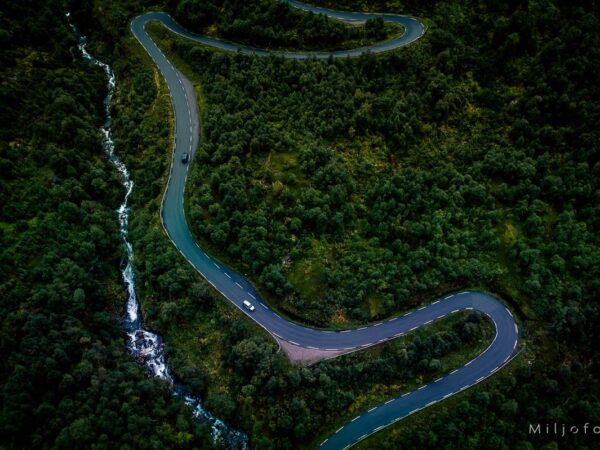Snirklete vei Geiranger