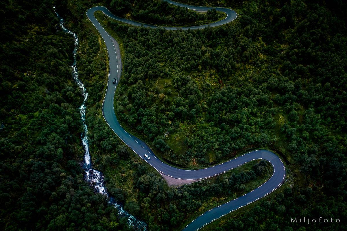Snirklete vei Geiranger