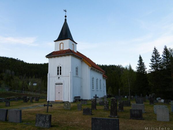 Høydalsmo kirke (2)