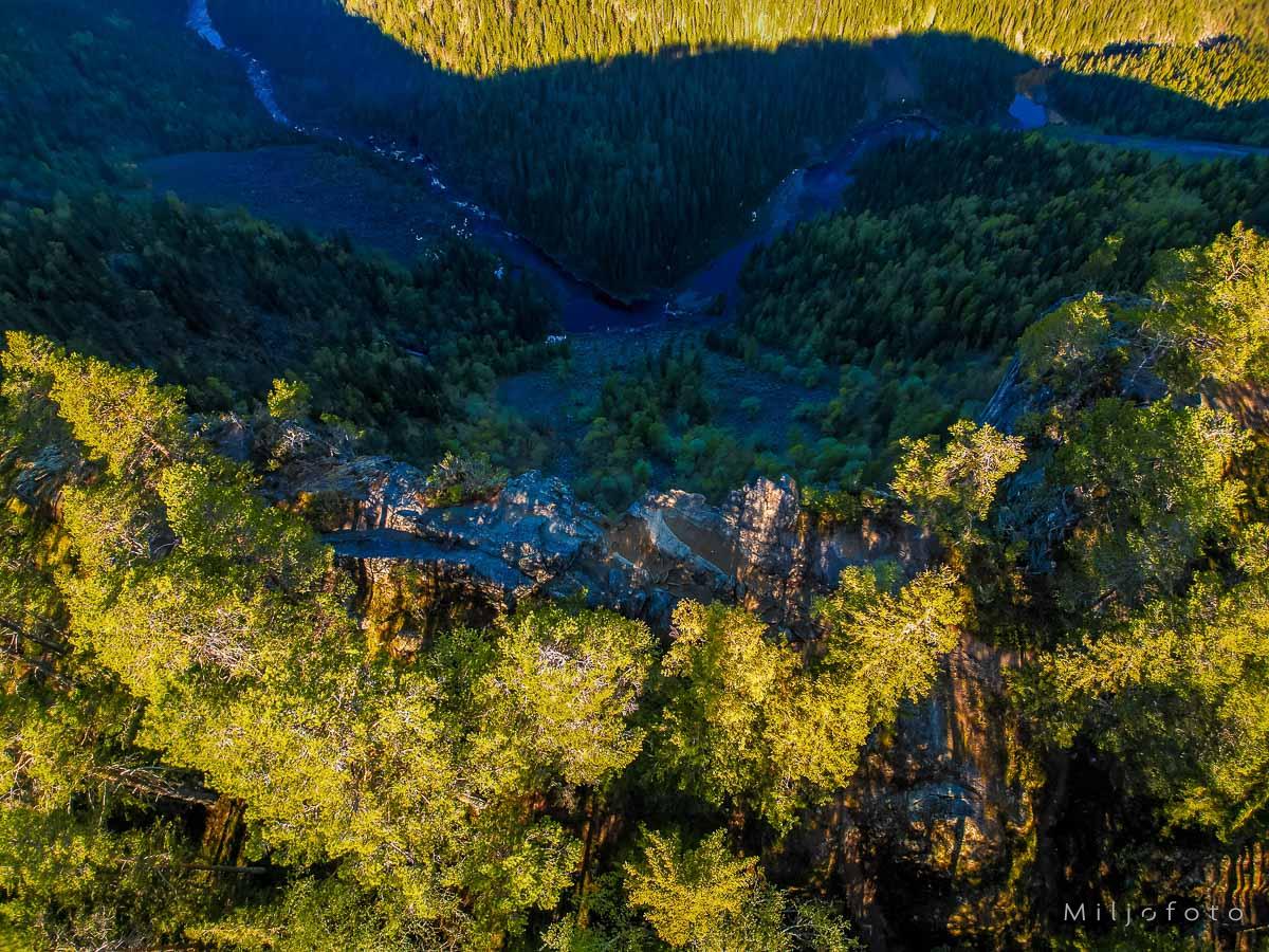 Ravnejuv (3) Ravnejuv (3)