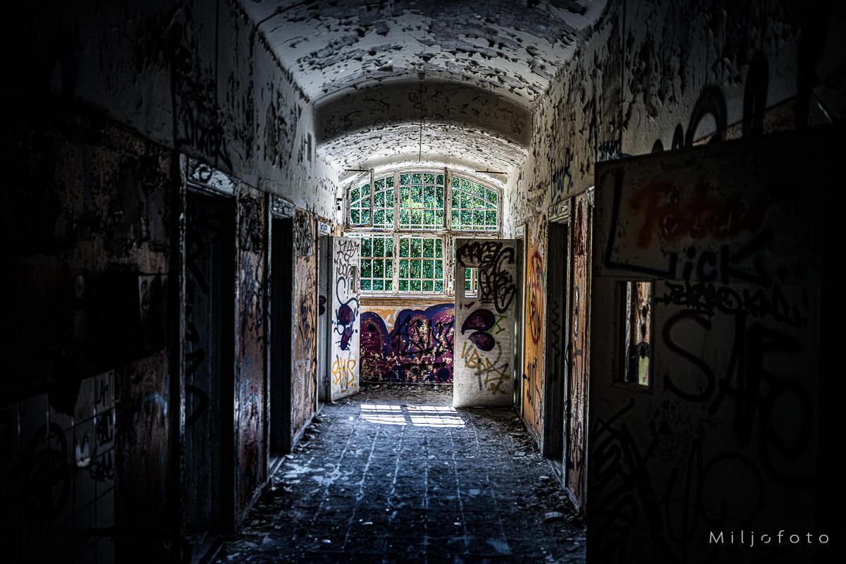 Nederst til høyre Nederst til høyre