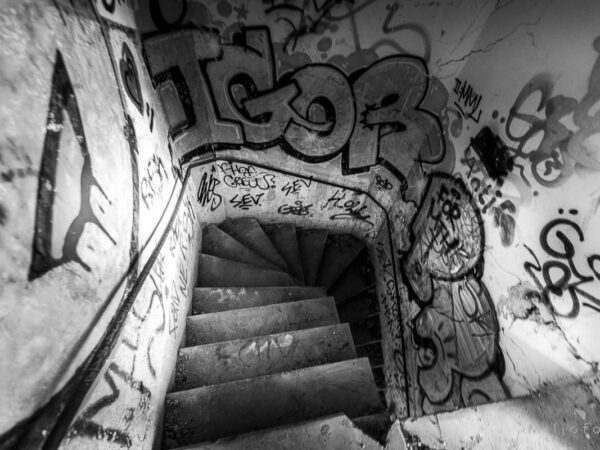 I bunnen av trappen
